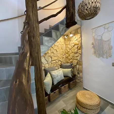 La De Bartolo. Holiday home *